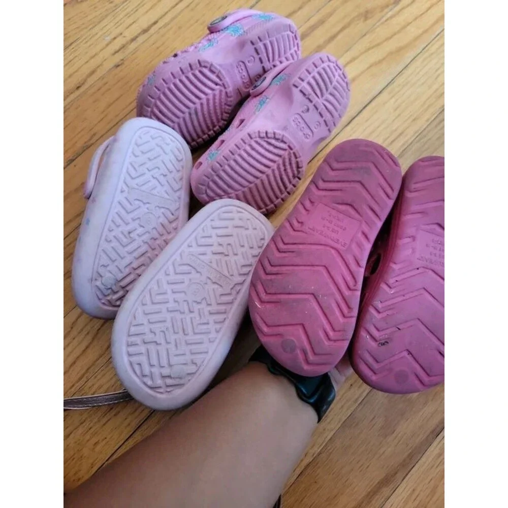 Pair of three size 8 girls bluey crocs sandals water